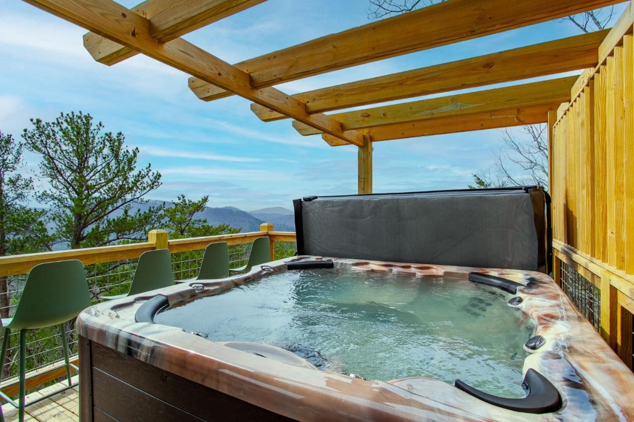 3 Pines Lodges Luxury Mountain View Hot Tub Sevierville Exterior foto